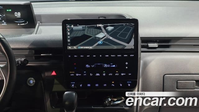Hyundai Staria 2024 — Şəkil 18/20