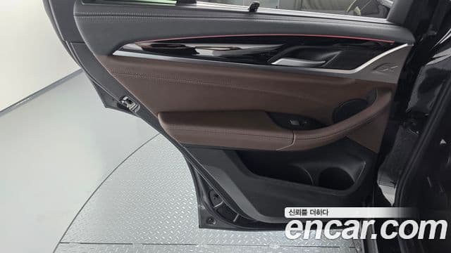 BMW X3 2022 — Photo 9/36