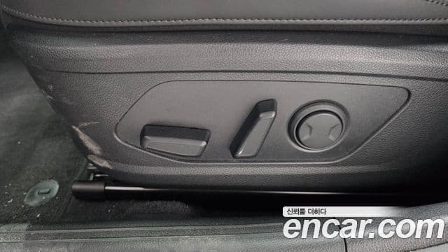 Kia K5 2022 — Photo 30/34