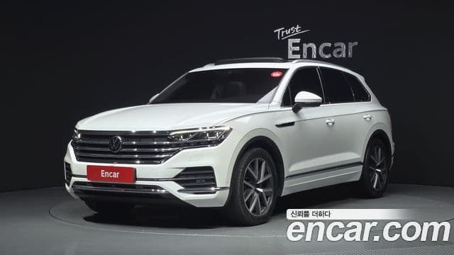 Volkswagen Touareg 2023 — Şəkil 1/20