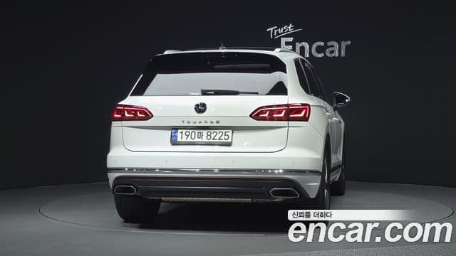 Volkswagen Touareg 2023 — Şəkil 4/20