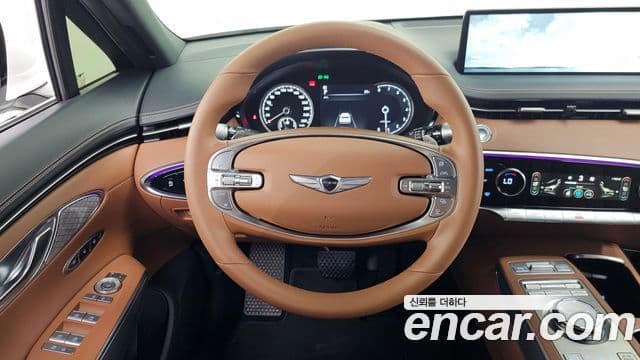 Genesis GV70 2021 — ფოტო 12/20