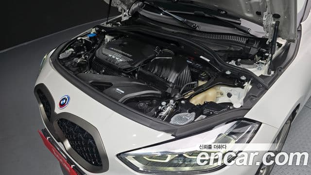 BMW 1 Series 2023 — ფოტო 6/20