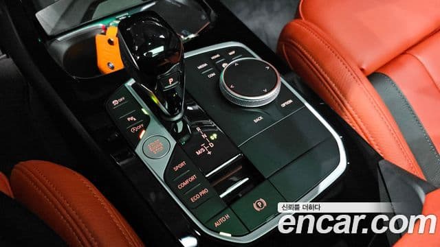 BMW 1 Series 2023 — ფოტო 9/20