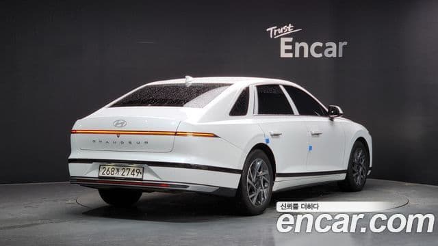 Hyundai Grandeur 2024 — ფოტო 2/20