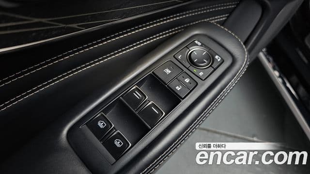 Lexus LS500 2022 — Photo 26/43