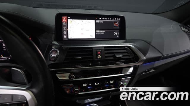 BMW X4 2021 — Şəkil 14/20