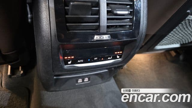 BMW X4 2021 — Şəkil 18/20