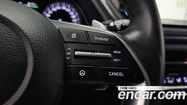 Hyundai Sonata Hybrid 2022 — Photo 20/33