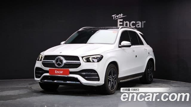 Mercedes-Benz GLE-Class 2021 — ფოტო 1/20