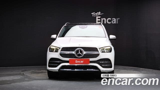 Mercedes-Benz GLE-Class 2021 — ფოტო 3/20