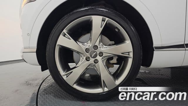 Genesis GV80 2020 — ფოტო 5/20