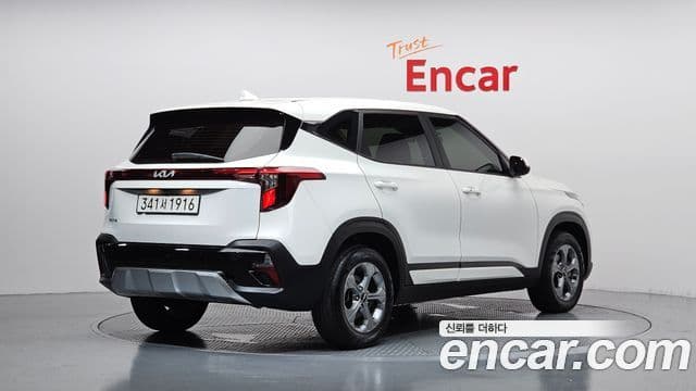 Kia Seltos 2023 — Şəkil 2/20