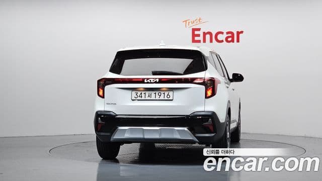 Kia Seltos 2023 — Şəkil 4/20