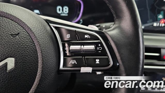 Kia Seltos 2023 — Şəkil 16/20