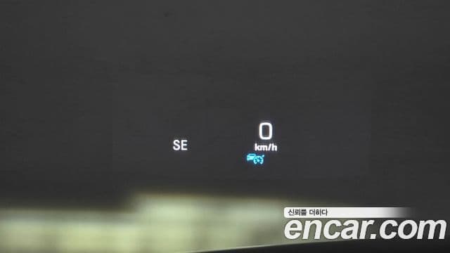 Mercedes-Benz E-Class 2020 — Фото 17/20