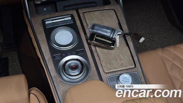 Genesis GV80 2021 — Şəkil 9/20