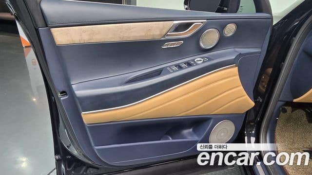 Genesis GV80 2021 — Photo 7/31