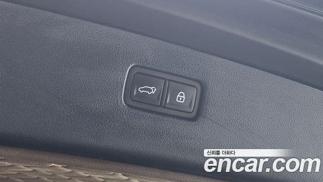 Genesis GV80 2021 — Photo 10/31