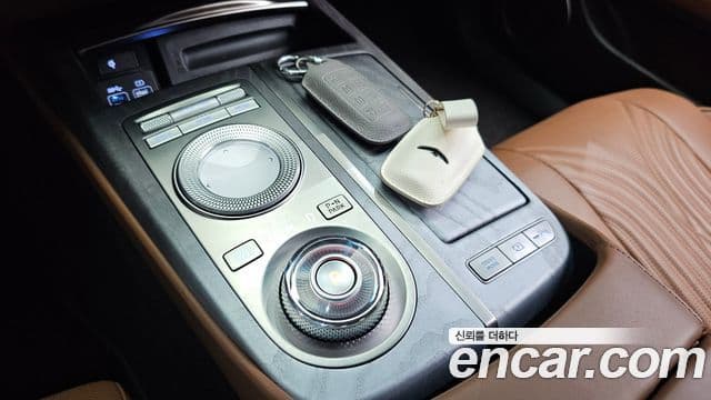 Genesis Electrified G80 2022 — Şəkil 7/20