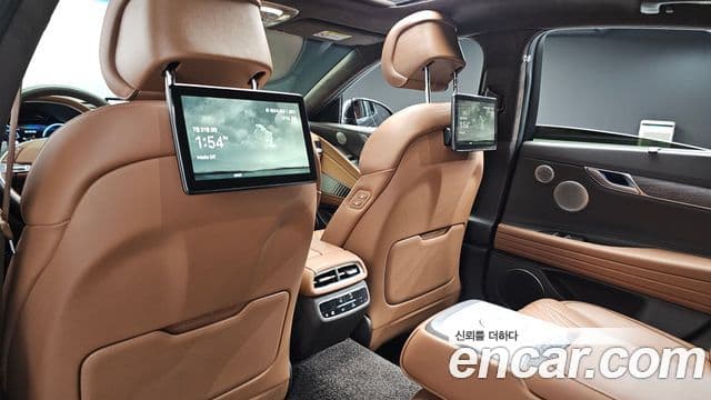 Genesis Electrified G80 2022 — Şəkil 10/20