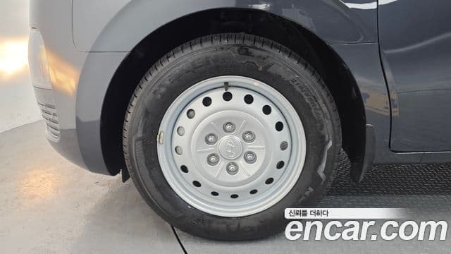 Hyundai Staria 2023 — фото 5 из 20