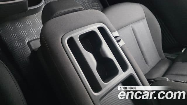 Hyundai Staria 2023 — Şəkil 17/20