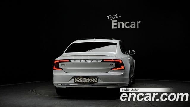 Volvo S90 2020 — ფოტო 4/20