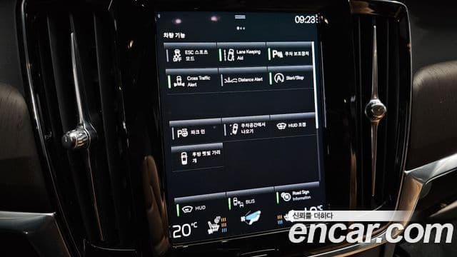 Volvo S90 2020 — ფოტო 17/20