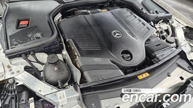 Mercedes-Benz E-Class 2023 — Şəkil 6/20