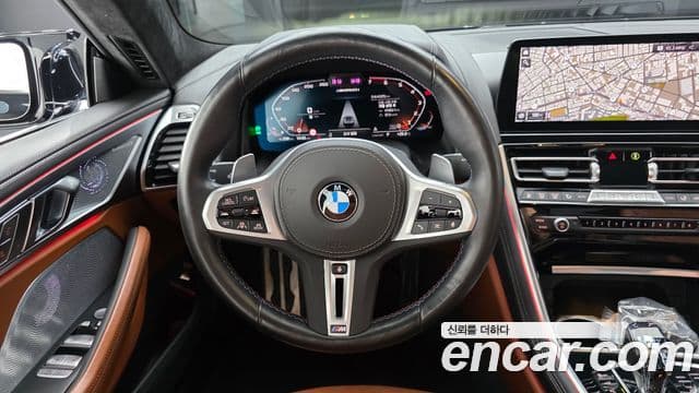 BMW 8 Series 2022 — Şəkil 13/20