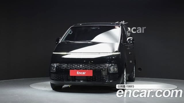 Hyundai Staria 2022 — Фото 3/20