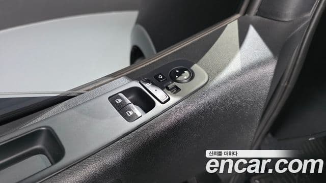 Hyundai Staria 2022 — Photo 13/31