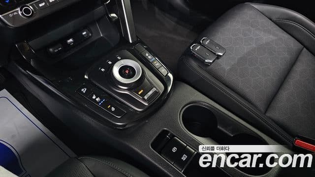 Kia Seltos 2024 — Şəkil 9/20