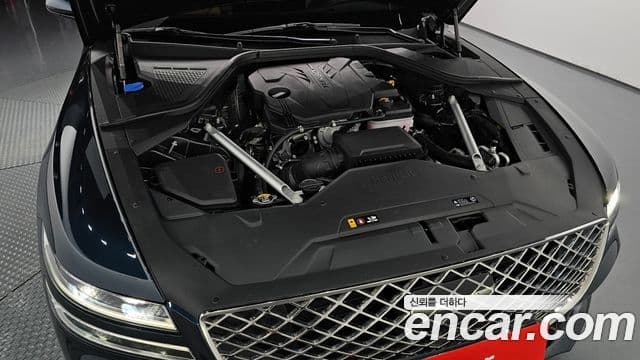 Genesis Electrified G80 2023 — ფოტო 6/20