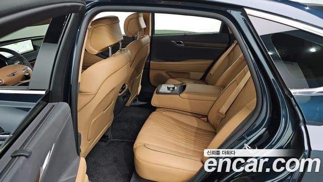 Genesis Electrified G80 2023 — ფოტო 11/20