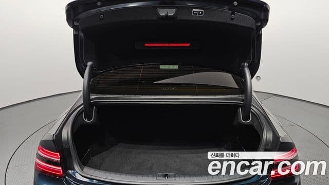Genesis Electrified G80 2023 — ფოტო 20/20