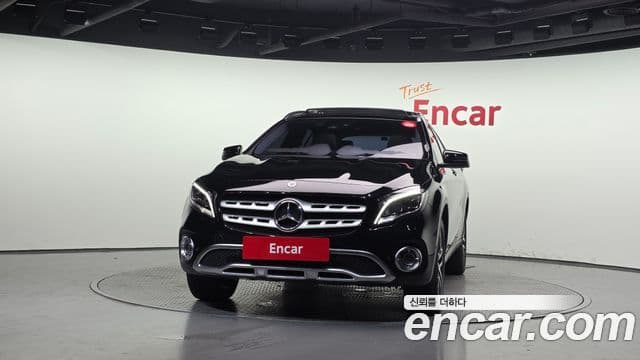Mercedes-Benz GLA-Class 2018 — ფოტო 3/20