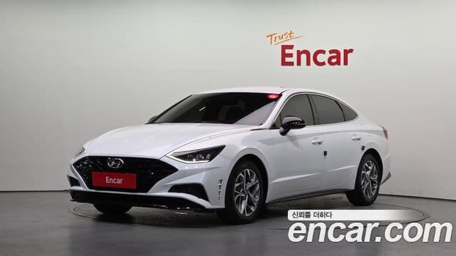 Hyundai Sonata 2022 — ფოტო 1/20