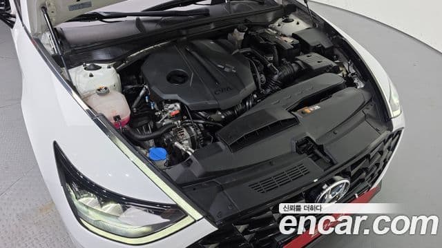 Hyundai Sonata 2022 — ფოტო 6/20