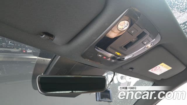 Kia K5 2021 — ფოტო 17/20