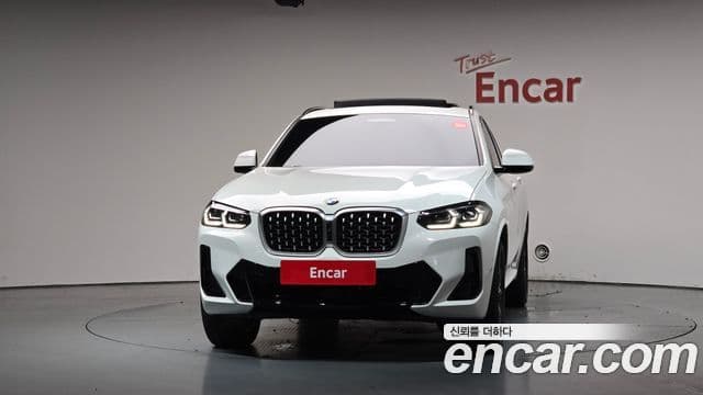 BMW X4 2023 — ფოტო 3/20
