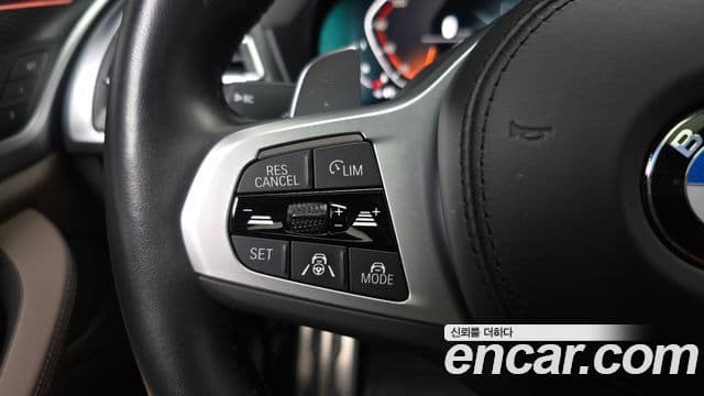 BMW X4 2023 — ფოტო 16/20