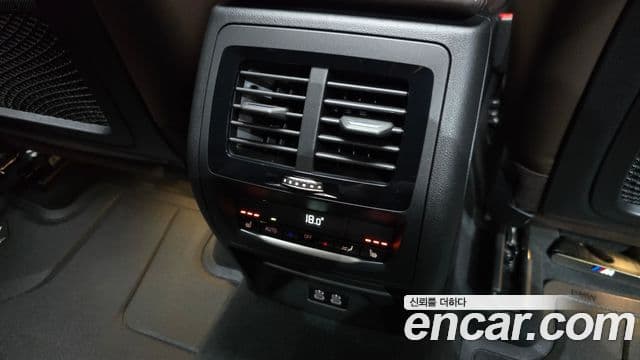 BMW X4 2023 — ფოტო 19/20