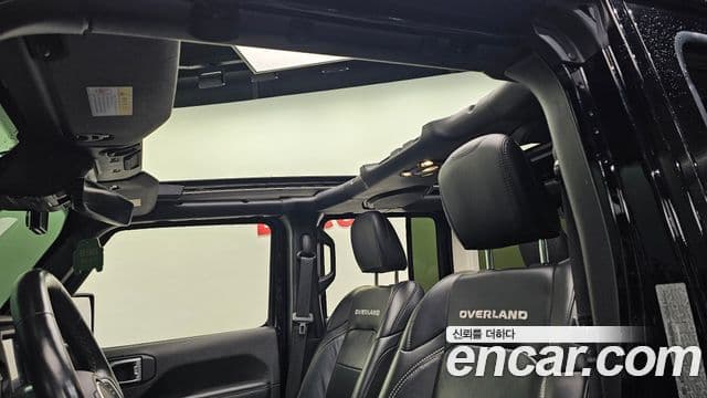 Jeep Wrangler 2020 — Şəkil 19/20