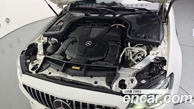 Mercedes-Benz E-Class 2019 — Фото 5/20