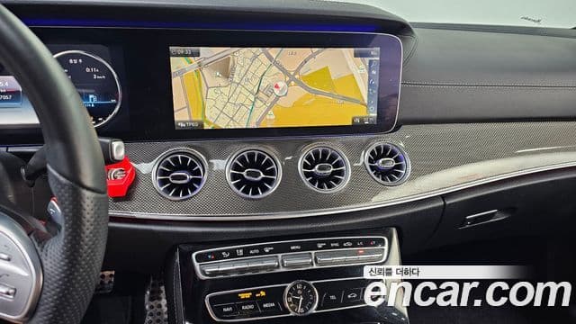 Mercedes-Benz E-Class 2019 — Фото 14/20
