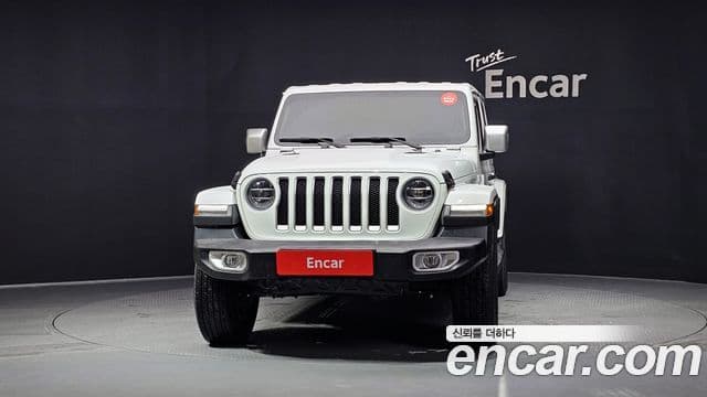 Jeep Wrangler 2021 — ფოტო 3/20