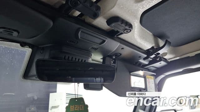 Jeep Wrangler 2019 — Фото 19/20