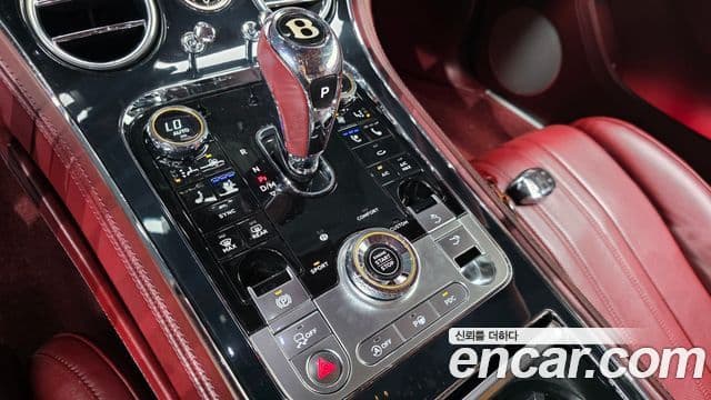 Bentley Continental GT 2019 — Photo 5/34